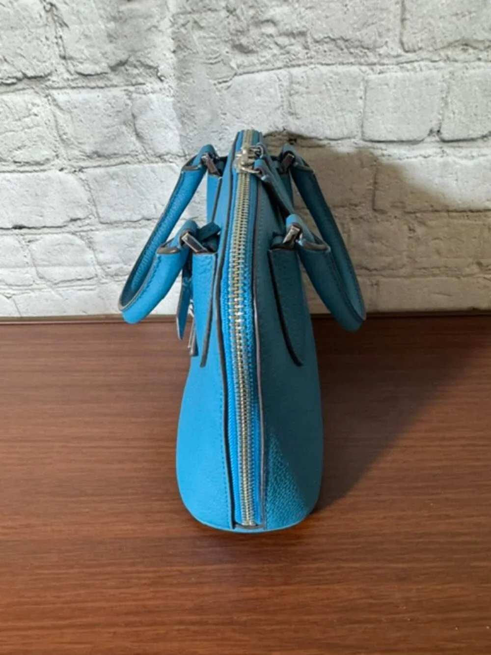 NWOT Tory Burch Mini Swing Satchel Turquoise Blue Pebbled Leather Crossbody
